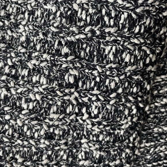 𝅺Cache Open Sleeveless Cardigan Vest Black White Marled Textured Knit - Picture 2 of 3